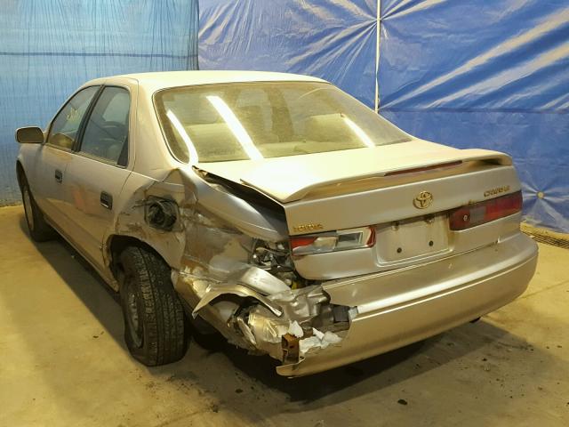 4T1BG22K4WU831514 - 1998 TOYOTA CAMRY CE GOLD photo 3