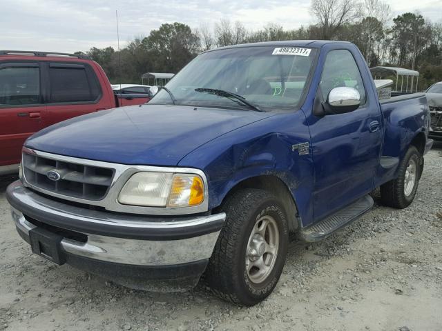 1FTZF0766WKA73550 - 1998 FORD F150 BLUE photo 2