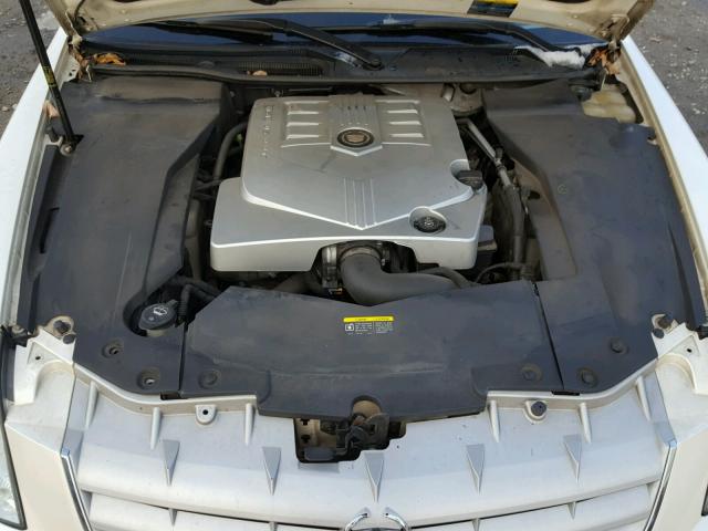 1G6DW677760199579 - 2006 CADILLAC STS WHITE photo 7