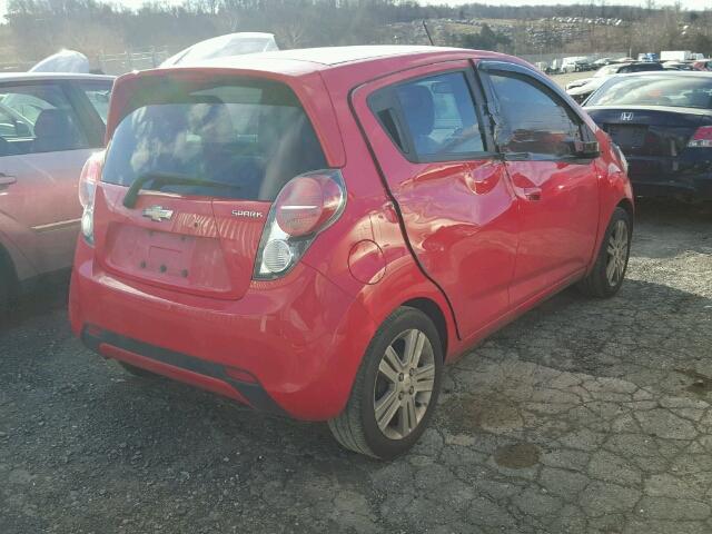 KL8CC6S94DC575377 - 2013 CHEVROLET SPARK 1LT RED photo 4