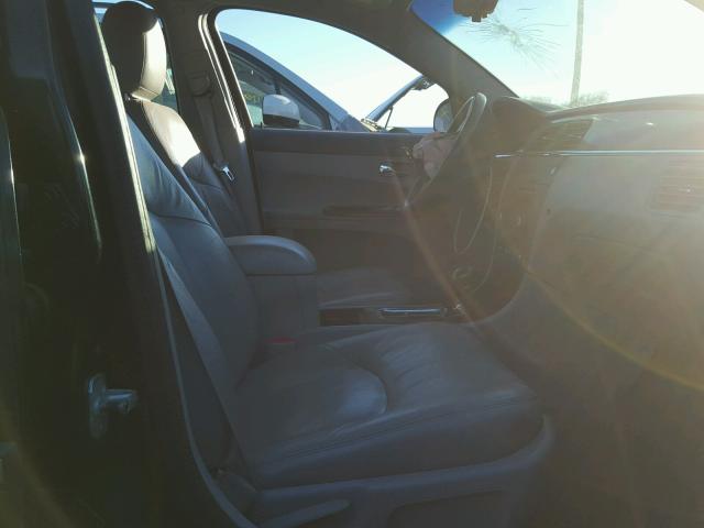 2G4WD532851228411 - 2005 BUICK LACROSSE C BLACK photo 5