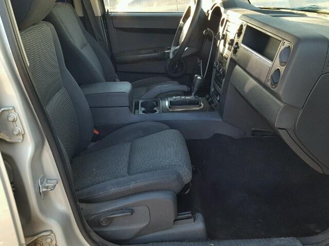 1J8HH48K58C197548 - 2008 JEEP COMMANDER ვერცხლისფერი ფოტო 5