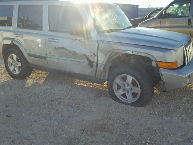 1J8HH48K58C197548 - 2008 JEEP COMMANDER ვერცხლისფერი ფოტო 9