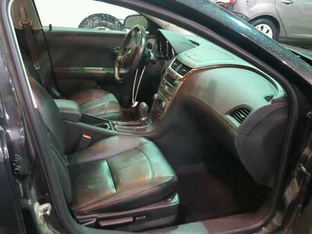 1G1ZE5EB5AF319790 - 2010 CHEVROLET MALIBU LTZ 黑色 照片 5