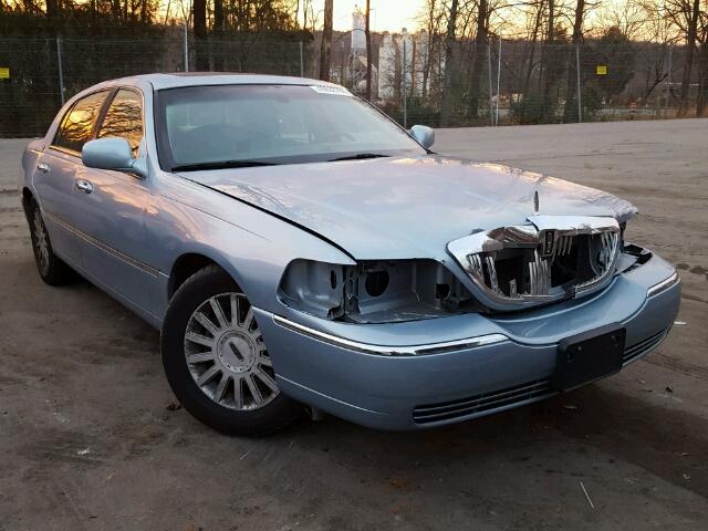 1LNHM82W75Y634501 - 2005 LINCOLN TOWN CAR S BLUE photo 1