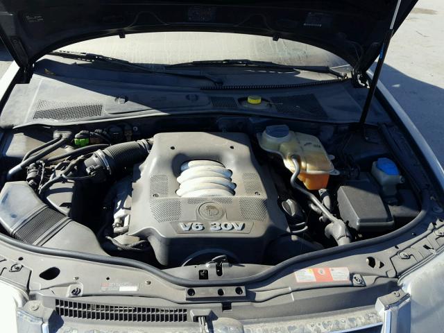 WVWRH63B41P195223 - 2001 VOLKSWAGEN PASSAT GLX WHITE photo 7