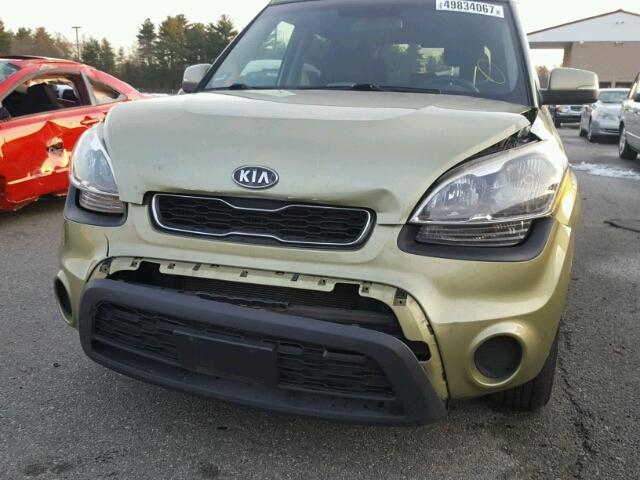 KNDJT2A63C7417800 - 2012 KIA SOUL + GREEN photo 9