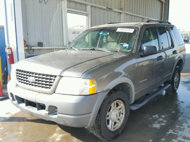 1FMZU62K52ZD01922 - 2002 FORD EXPLORER X TAN photo 2