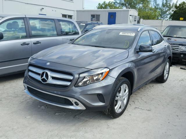 WDCTG4EB2GJ209880 - 2016 MERCEDES-BENZ GLA 250 GRAY photo 2