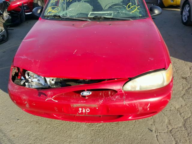 3FAFP13P52R120647 - 2002 FORD ESCORT RED photo 7