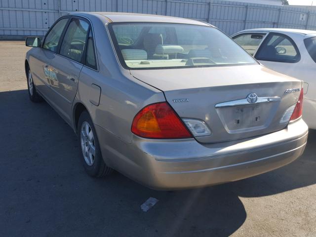 4T1BF28B3YU009624 - 2000 TOYOTA AVALON XL TAN photo 3