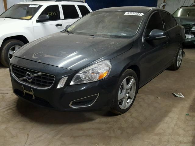 YV1622FS2C2110446 - 2012 VOLVO S60 T5 GRAY photo 2