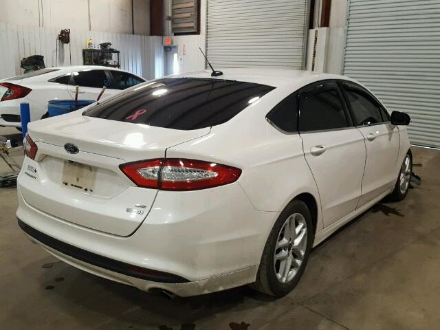 3FA6P0HD7ER201968 - 2014 FORD FUSION SE WHITE photo 4