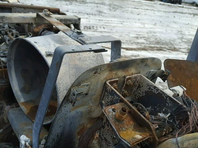 X2004C4JJA0112135 - 2001 CASE TRACTOR BURN photo 8