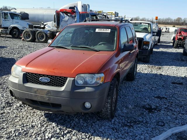 1FMYU03Z17KB26735 - 2007 FORD ESCAPE XLT ORANGE photo 2