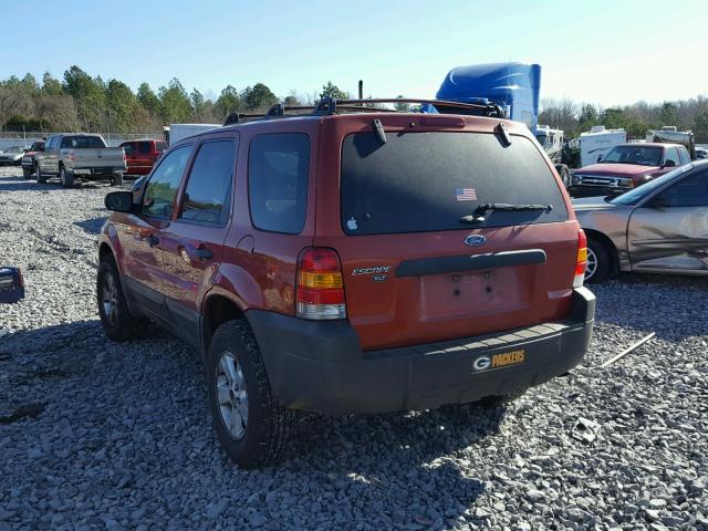 1FMYU03Z17KB26735 - 2007 FORD ESCAPE XLT ORANGE photo 3