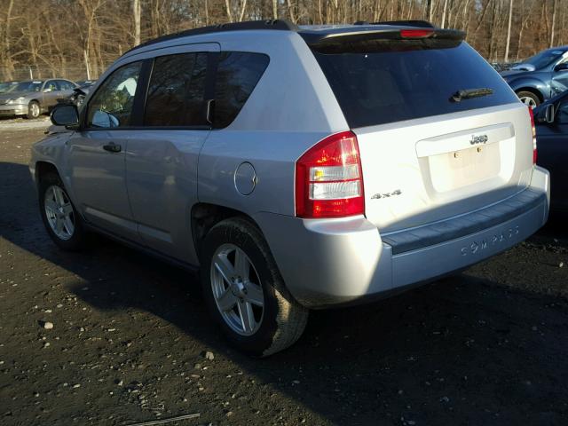 1J8FF47W87D200131 - 2007 JEEP COMPASS SILVER photo 3