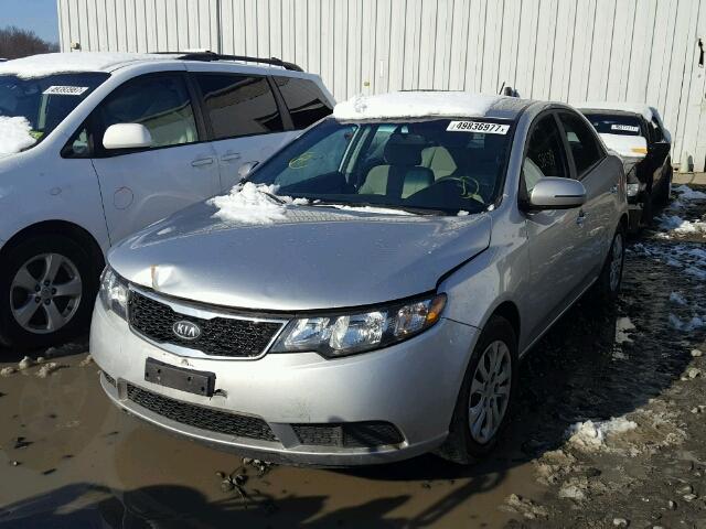 KNAFU4A27C5587310 - 2012 KIA FORTE EX SILVER photo 2