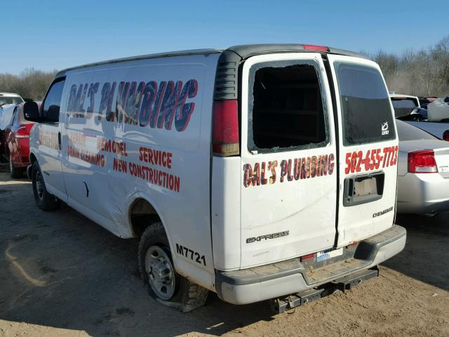 1GCGG25R921144236 - 2002 CHEVROLET EXPRESS G2 WHITE photo 3