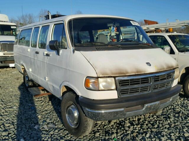 2B5WB35Y6TK152252 - 1996 DODGE RAM WAGON WHITE photo 1