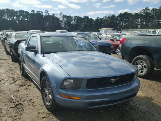 1ZVFT80N975211266 - 2007 FORD MUSTANG BLUE photo 1