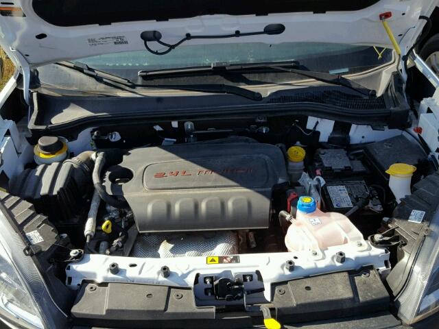 ZFBERFAB0H6E84748 - 2017 RAM PROMASTER 白色 照片 7