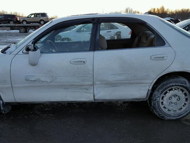 1YVGE22C7T5527442 - 1996 MAZDA 626 DX WHITE photo 9