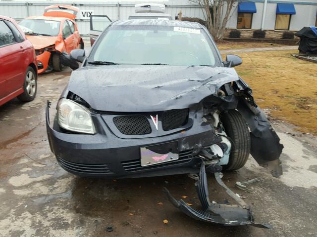 1G2AL18F687312549 - 2008 PONTIAC G5 GRAY photo 9