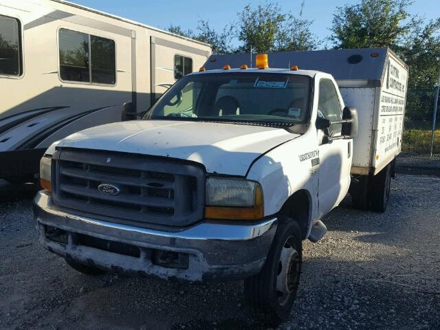 1FDXF46F5XEB59766 - 1999 FORD F450 SUPER WHITE photo 2