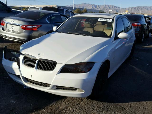 WBAVC53537FZ71418 - 2007 BMW 328 I SULE WHITE photo 2