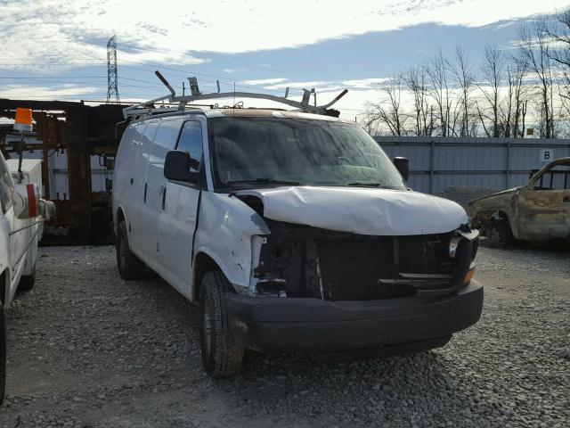 1GTGG25V771141422 - 2007 GMC SAVANA G25 WHITE photo 1