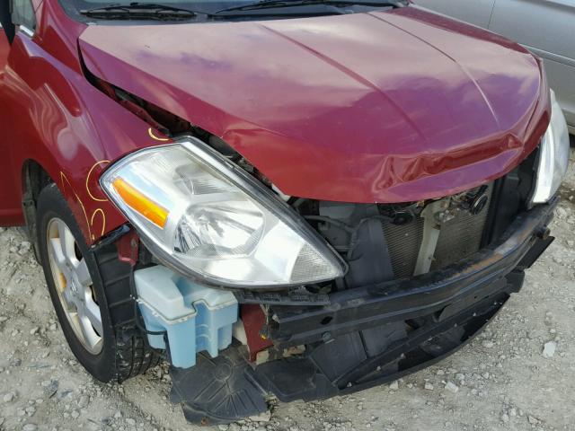 3N1BC11E07L403623 - 2007 NISSAN VERSA S RED photo 9