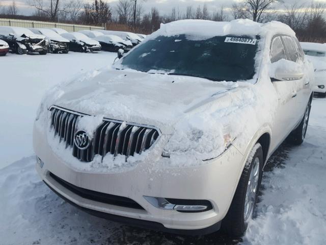 5GAKRCKDXDJ211076 - 2013 BUICK ENCLAVE WHITE photo 2
