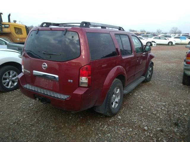 5N1AR18U95C762848 - 2005 NISSAN PATHFINDER RED photo 4