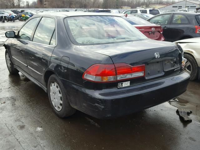 JHMCG66562C011275 - 2002 HONDA ACCORD LX BLACK photo 3