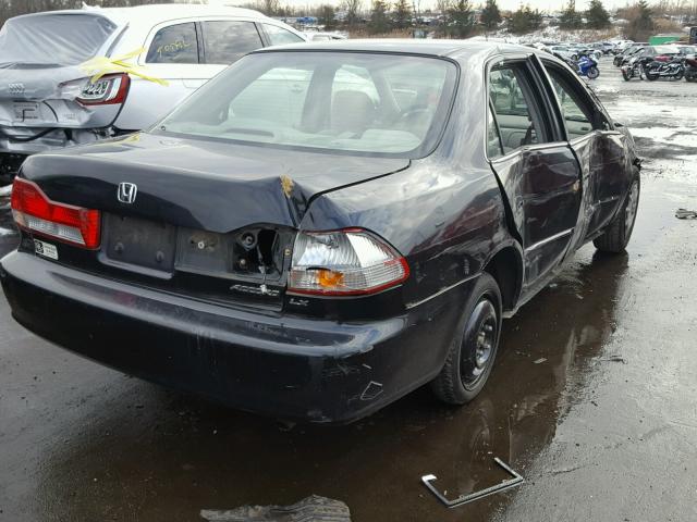 JHMCG66562C011275 - 2002 HONDA ACCORD LX BLACK photo 4