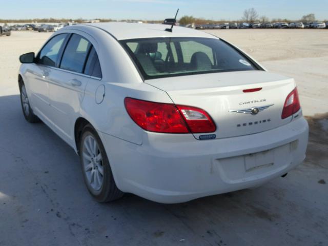 1C3CC5FB6AN126866 - 2010 CHRYSLER SEBRING LI WHITE photo 3