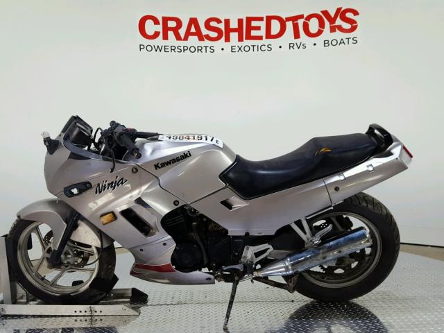 JKAEXMF147DA32183 - 2007 KAWASAKI EX250 F SILVER photo 5