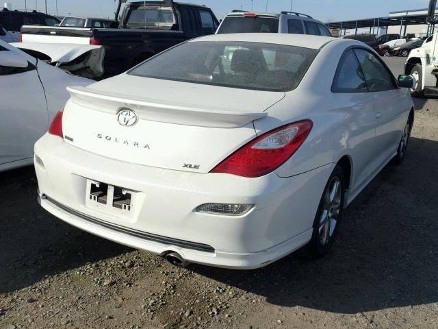 4T1CE30P58U765377 - 2008 TOYOTA CAMRY SOLA WHITE photo 4