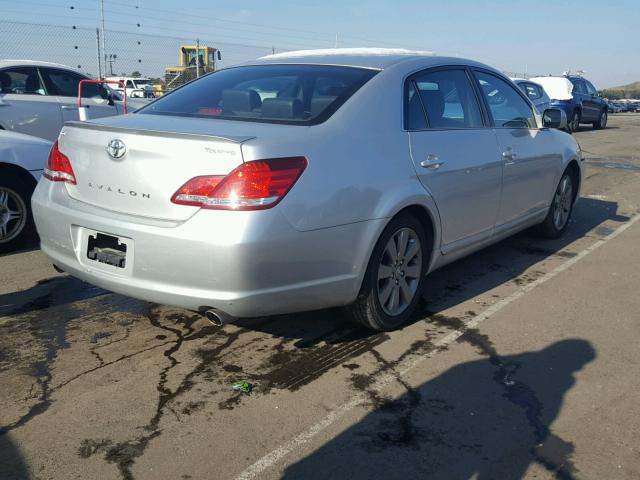 4T1BK36B86U099550 - 2006 TOYOTA AVALON XL SILVER photo 4