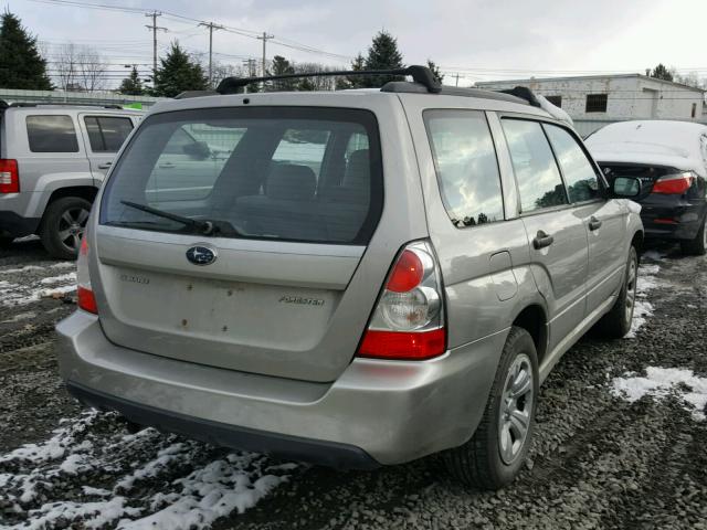 JF1SG63607H735800 - 2007 SUBARU FORESTER 2 SILVER photo 4