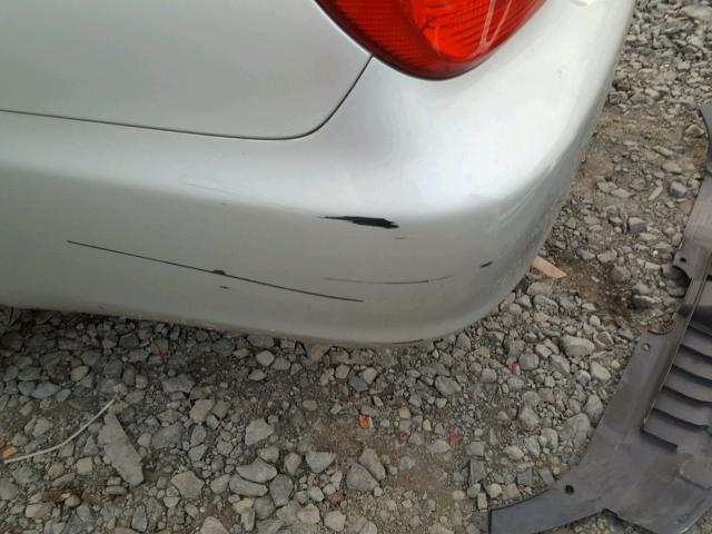 JTDBE32K840267533 - 2004 TOYOTA CAMRY LE ვერცხლისფერი ფოტო 9