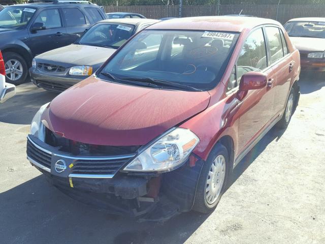 3N1BC11E49L450317 - 2009 NISSAN VERSA S RED photo 2