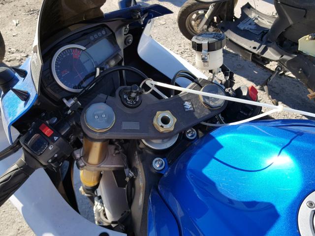 JS1GR7MA9E2100572 - 2014 SUZUKI GSX-R750 BLUE photo 5