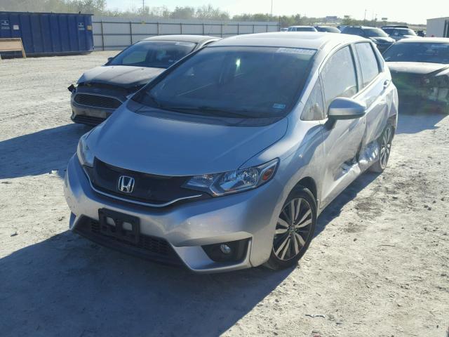 3HGGK5H87FM749384 - 2015 HONDA FIT EX SILVER photo 2