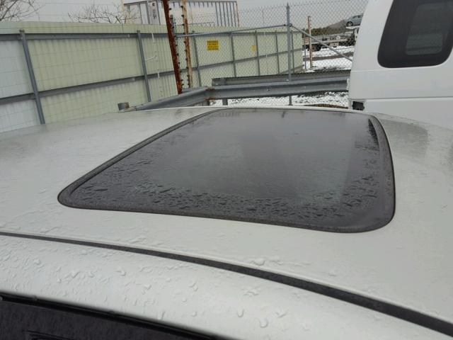 4T1BF30K43U062018 - 2003 TOYOTA CAMRY LE 银色 照片 9