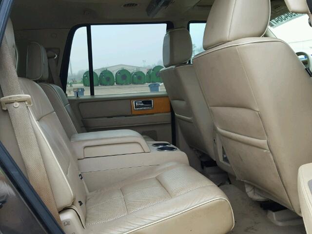 5LMFU275X8LJ07474 - 2008 LINCOLN NAVIGATOR BROWN photo 6