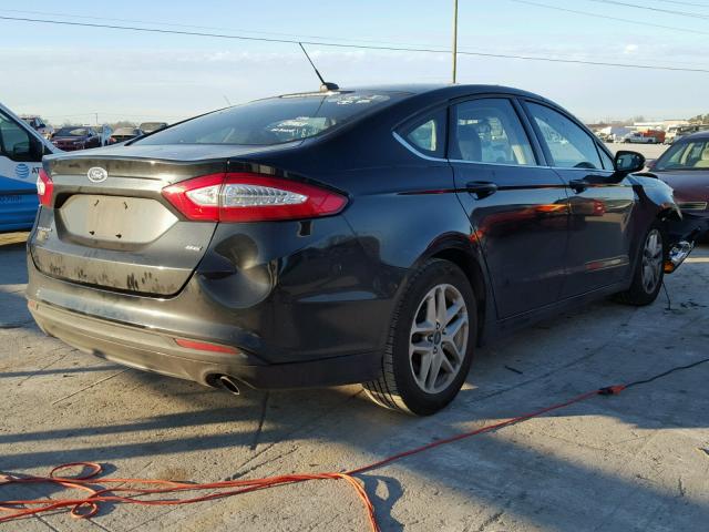 1FA6P0H77E5376461 - 2014 FORD FUSION SE BLACK photo 4