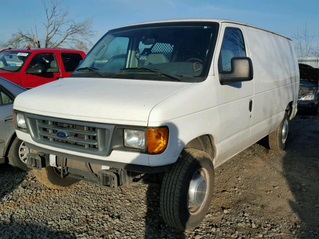 1FTNE24L14HB51136 - 2004 FORD ECONOLINE WHITE photo 2