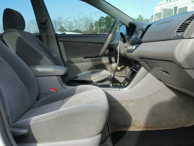4T1BE32K76U666585 - 2006 TOYOTA CAMRY LE თეთრი ფოტო 5